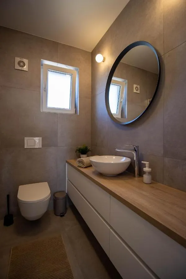 Apartman Senka Weißenburg 0*,  Kroatien